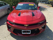 Load image into Gallery viewer, GM LEASE or GM FINANCIAL OFFER - WINDSHIELD STICKER